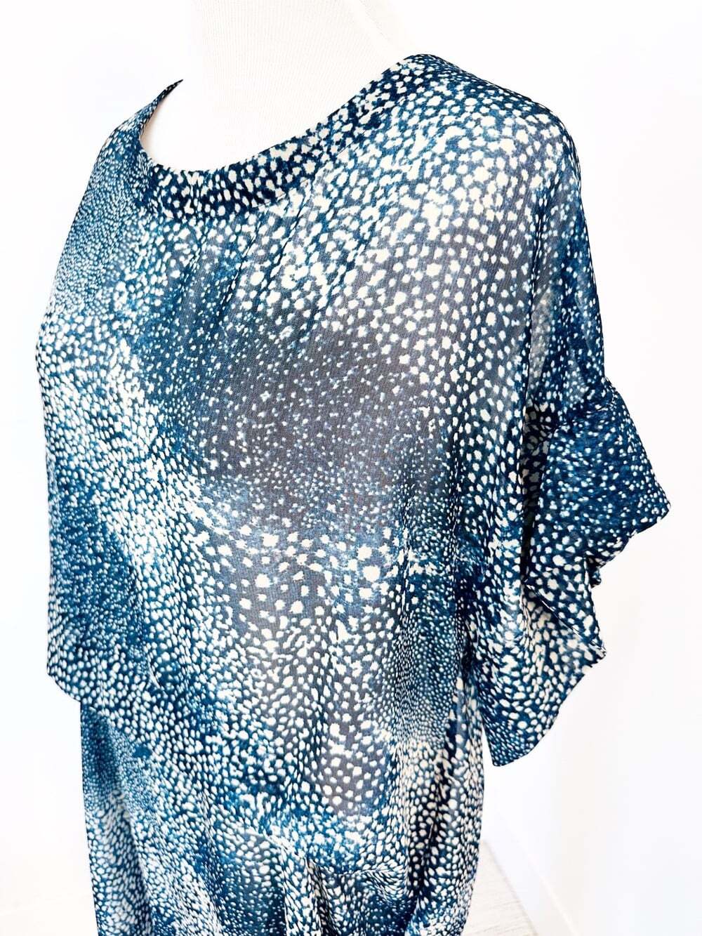 MALIA MILLS Candice Size M Semi-Sheer Cover-Up Eurosummer Vacation Luxury Flowy - Picture 2 of 11